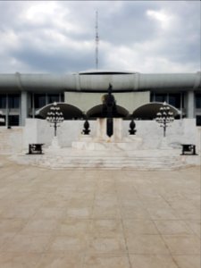 Prajadhipok statue - Thai Parliament Museum - 2017-01-26 (007) photo