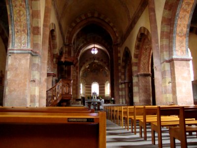 Pouilly-lès-Feurs (Loire, Fr) prieuré, église, intérieur
