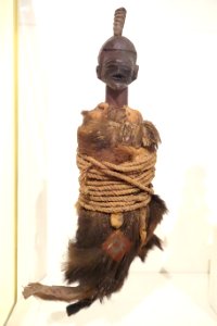 Power figure (Nkishi), Tetela people, East Kasai province, Democratic Republic of the Congo, early 20th century, wood, fur, hide, fiber, antelope horn - Brooklyn Museum - Brooklyn, NY - DSC08523