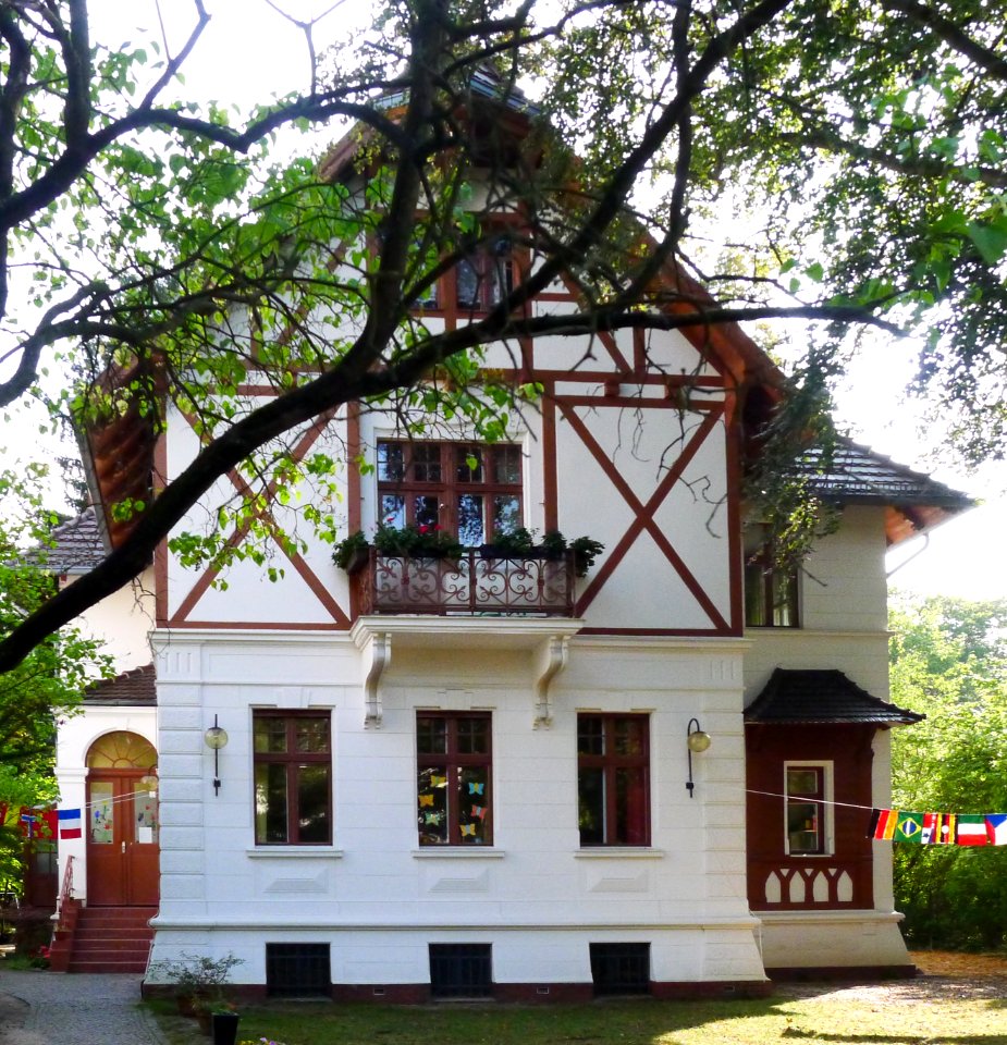 Potsdamer Straße 9 (Berlin-Lichterfelde)