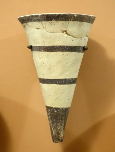 Pottery, Tall-i-Bakun A site, Iran, 4200-3800 BC - Oriental Institute Museum, University of Chicago - DSC07944