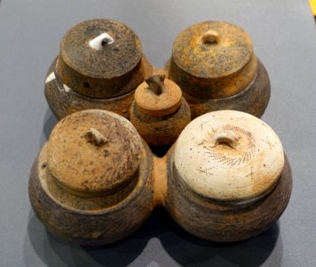 Pottery wulian pot, Nanyue Kingdom period, from M89 at the construction site of Yulongting, Taihe Gang, Guangzhou - Hong Kong Museum of History - DSC00786