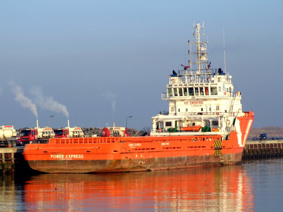 Power Express astern IMO 9273911 31December2008