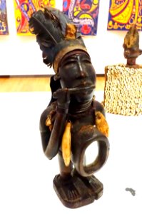 Power figure (nkisi), Kongo people, Democratic Republic of the Congo, late 19th to early 20th century AD, wood, feathers, glass, metal, animal teeth, shell, cloth - Krannert Art Museum, UIUC - DSC06210
