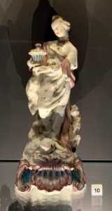 Porcelain figurine, National Museum of Scotland pic33