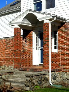 Porch - Arlington, MA - DSC03485