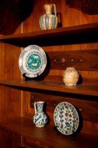 Pottery display - Damascus Room - Huntington Museum of Art - DSC04893