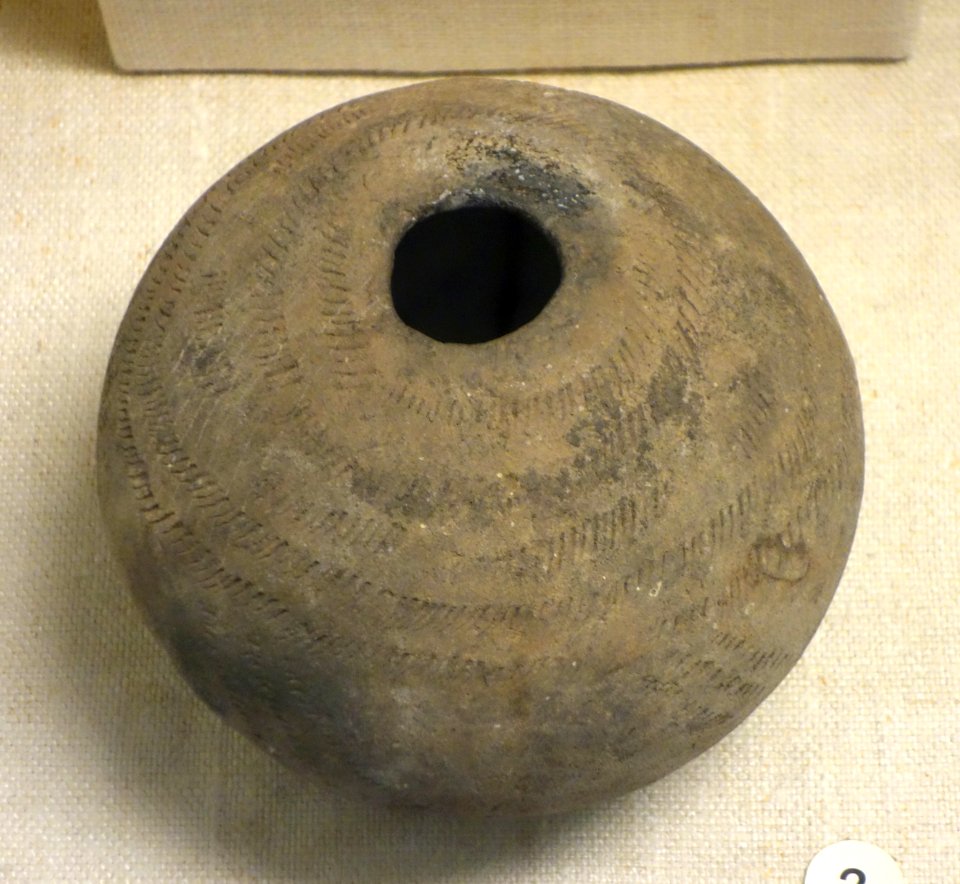 Pottery from the village of Maboma - Kongo - Royal Museum for Central Africa - DSC05709