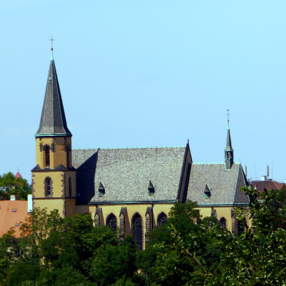 Prag, Apollinariskirche von Süden, 5
