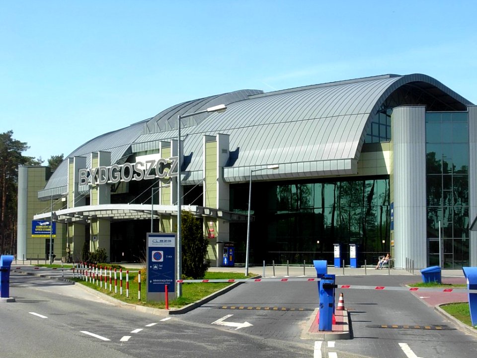 Port lotniczy Bydgoszcz - terminal 2012 b