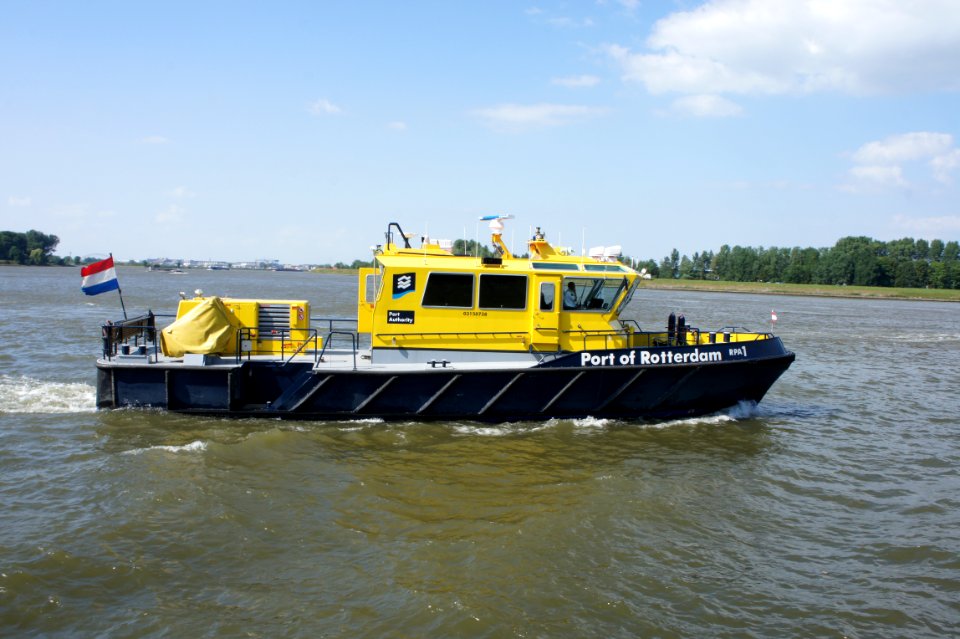 Port of Rotterdam RPA1 - ENI 03150738, Dordrecht, Oude Maas - Beneden Merwede
