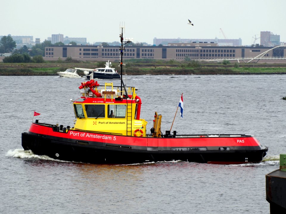 Port of Amsterdam 5 Pollux - ENI 02335438, Afrikahaven, Port of Amsterdam pic1