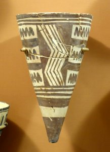 Pottery, Tall-i-Bakun A site, Iran, 4200-3800 BC - Oriental Institute Museum, University of Chicago - DSC07946