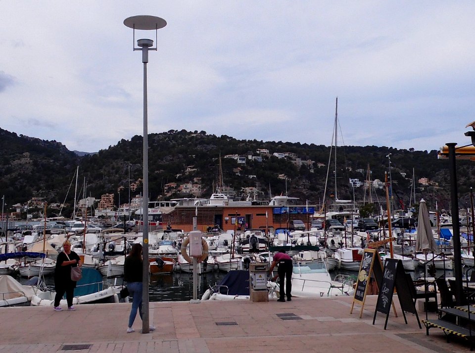 PORT SOLLER-MAJORKA, AB-210