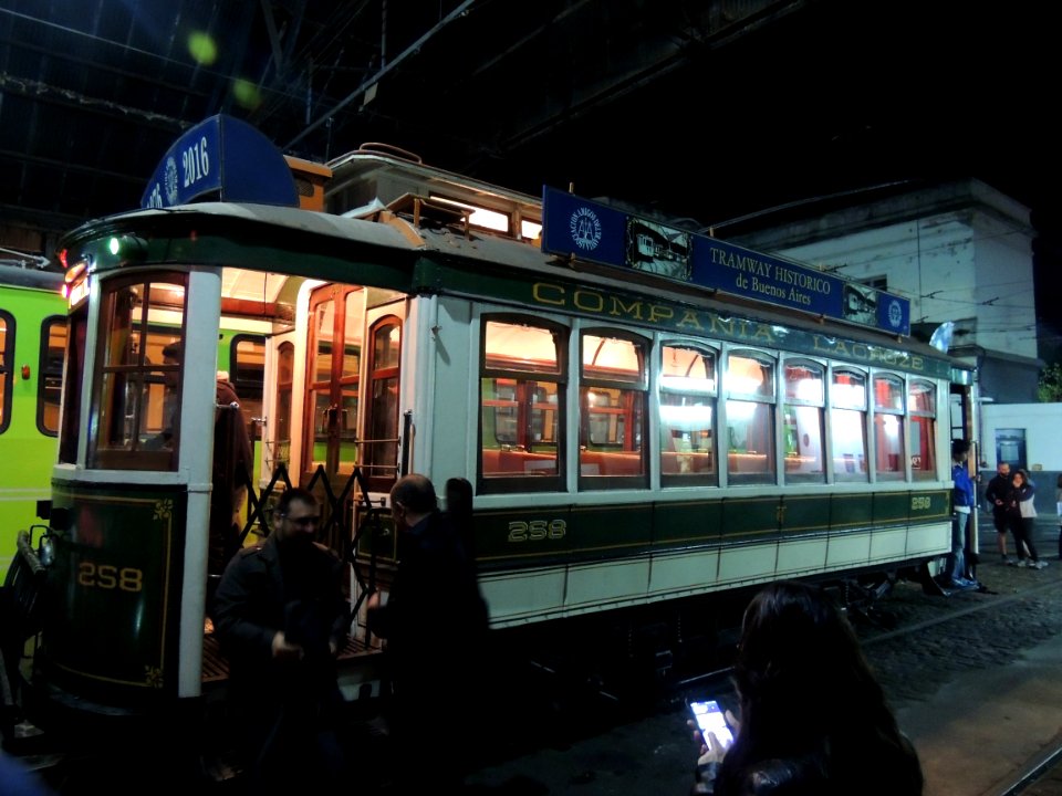 Porto tram 258 @ Taller polvorín noche de los museos 2K16