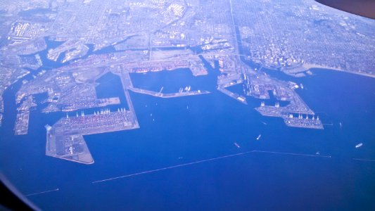 Port of Long Beach, from the air, another view
