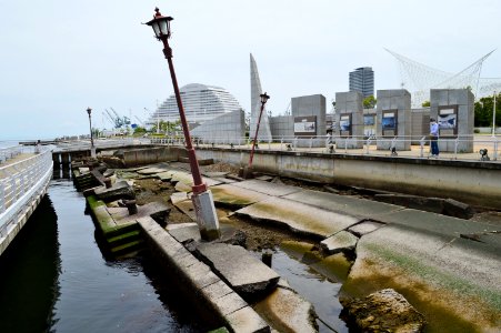 Port of Kobe Earthquake Memorial Park, gaikan-2