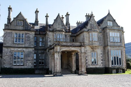 Killarney park manor house