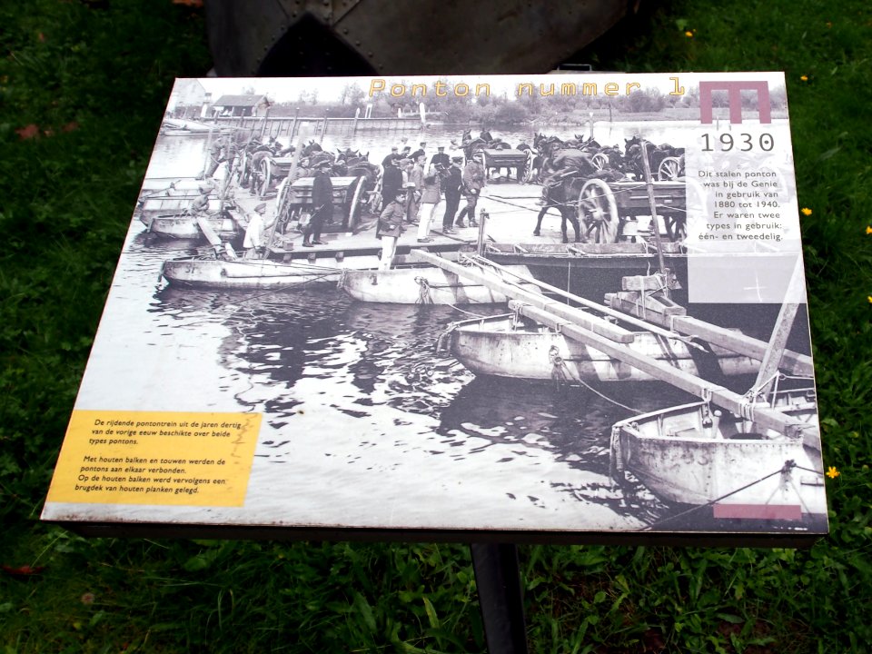 Ponton nummer 1 uit 1930, Geniemuseum Vught, photo 1