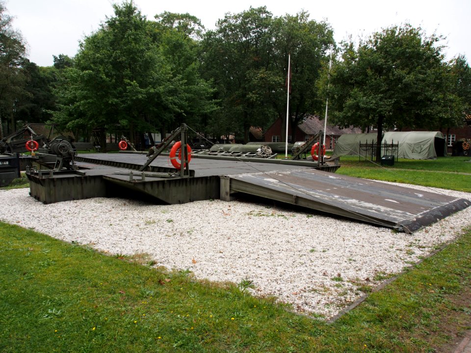 Pontonbrug, Geniemuseum Vught
