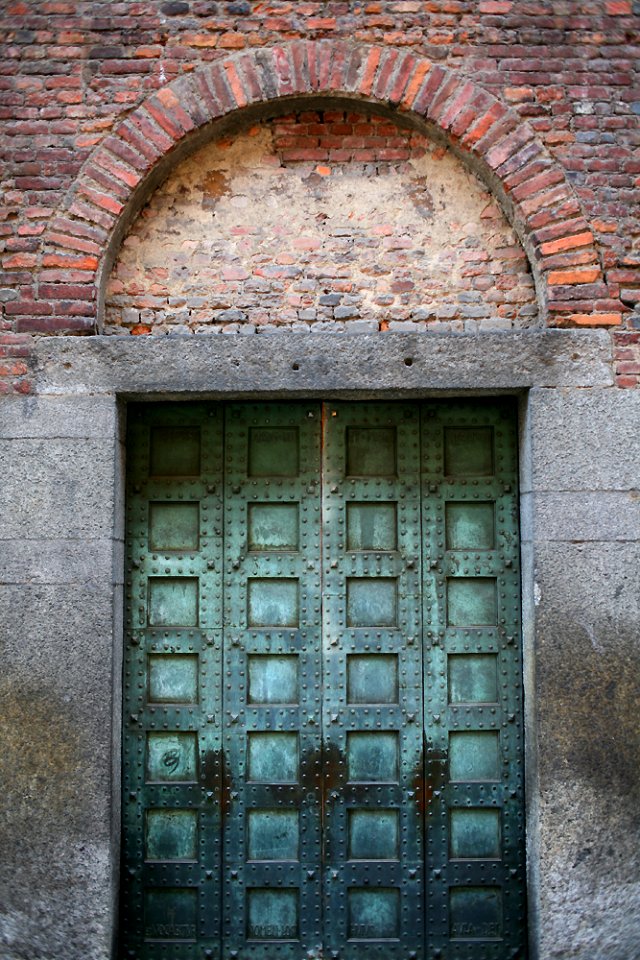 Porta San Vincenzo in Prato, Milano