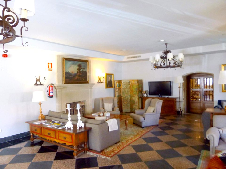 Pontevedra - Parador Nacional Casa del Barón (Palacio de los Condes de Maceda) 17