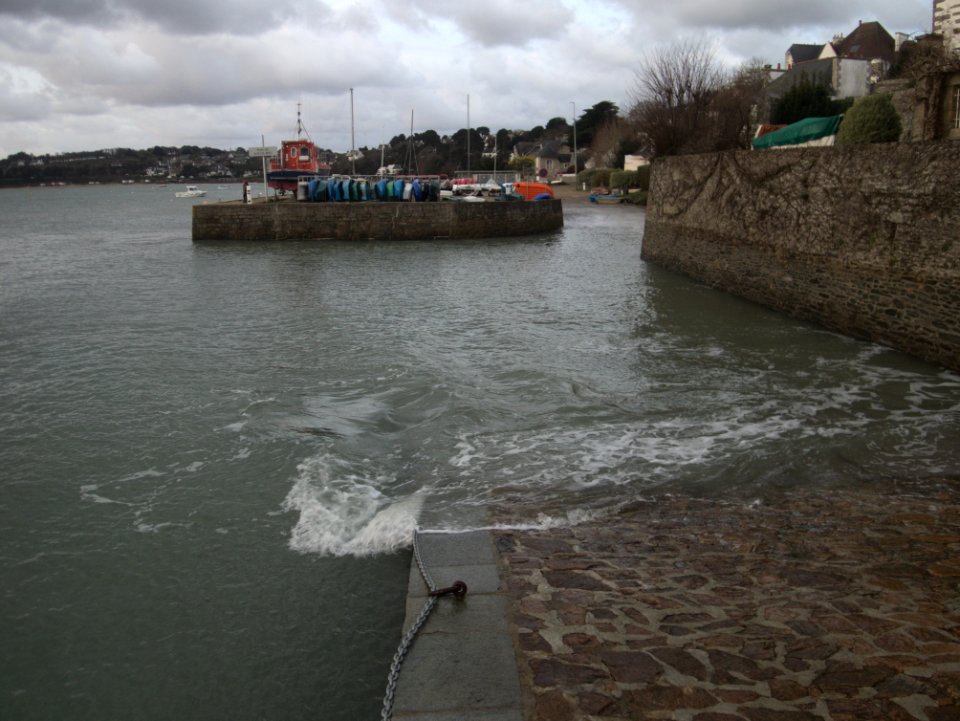Port of Locquirec main slipway at high tide
