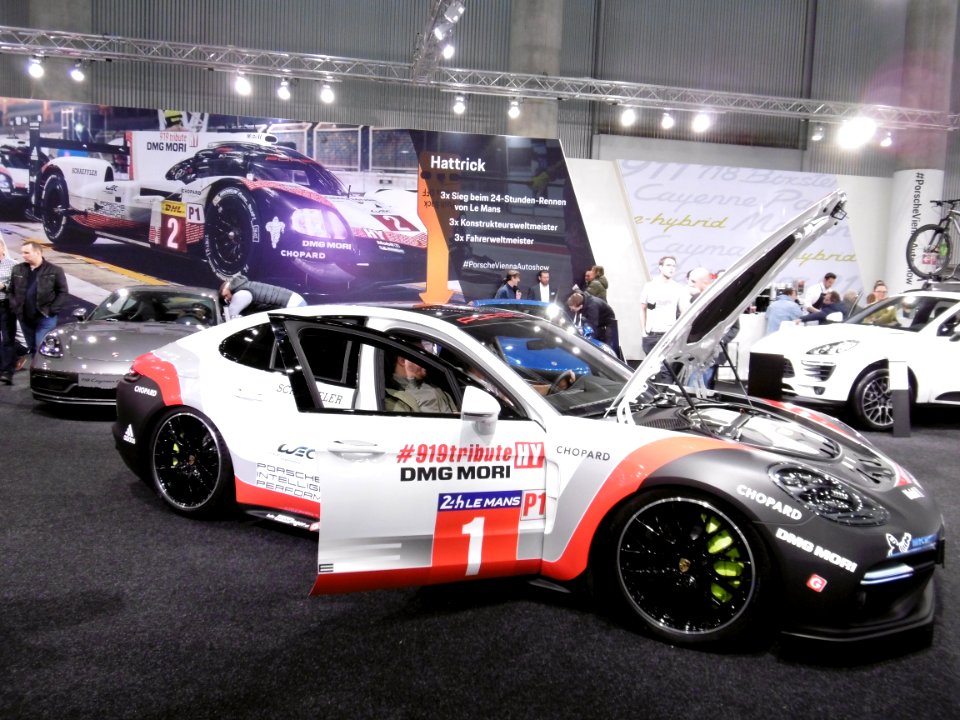 Porsche Panamera e-hybrid (3) - Vienna Autoshow 2018
