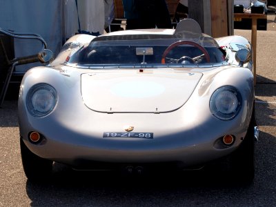 Porsche Spyder dutch licence registration 19-ZF-98 pic02