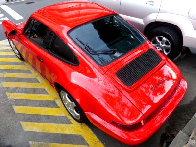 Porsche 964 Carrera 2 coupé rear