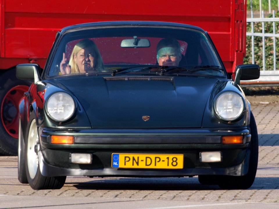 Porsche 911 SC (1980), Dutch licecence registration PN-DP-18, pic2