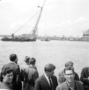 Pontje overvaren bij Demka-brug te Utrecht, de plaats waar ongeluk gebeurde pont, Bestanddeelnr 919-3424
