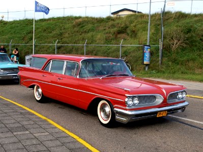 Pontiac Catalina station pic4-001
