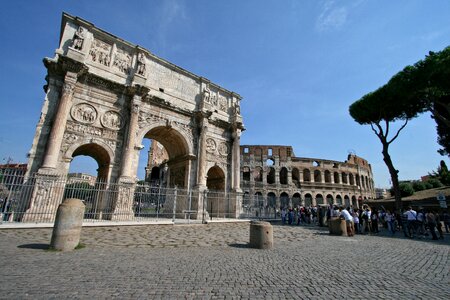 Rome bow and coliseum constantin ancient architecture
