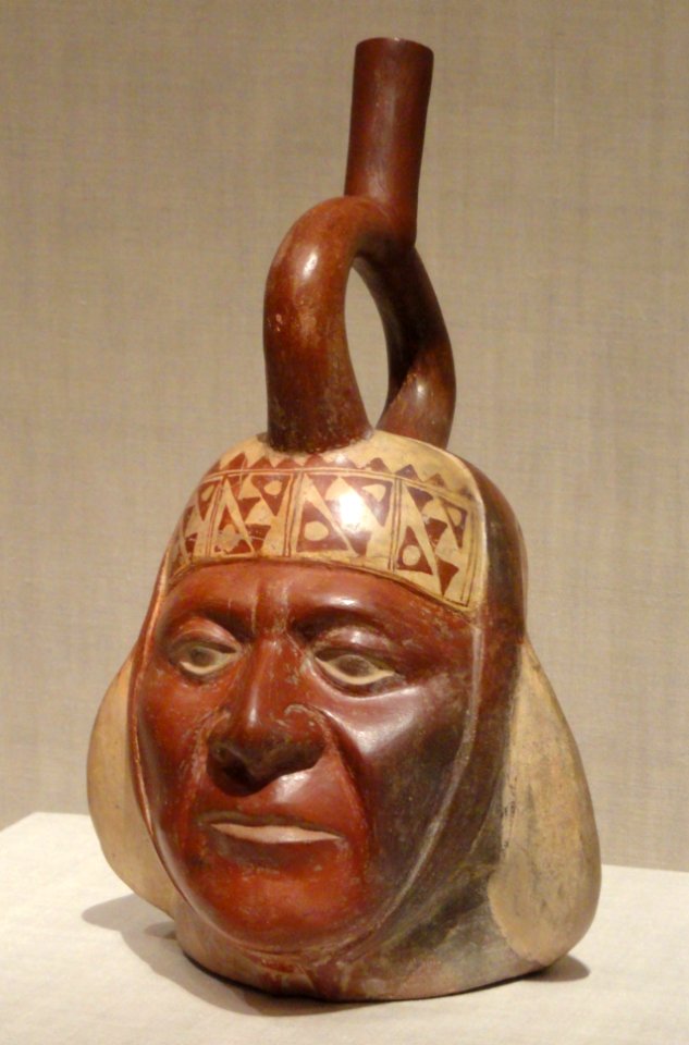 Portrait Vessel of a Ruler, 100 BC - 500 AD, Moche, north coast of Peru, ceramic and pigment - Art Institute of Chicago - DSC00313