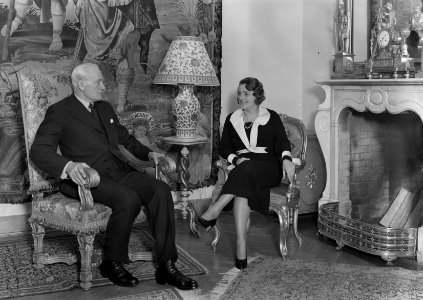 Portret van de Poolse president Ignacy Moscicki en diens echtgenote Maria Moscic, Bestanddeelnr 190-1142 photo