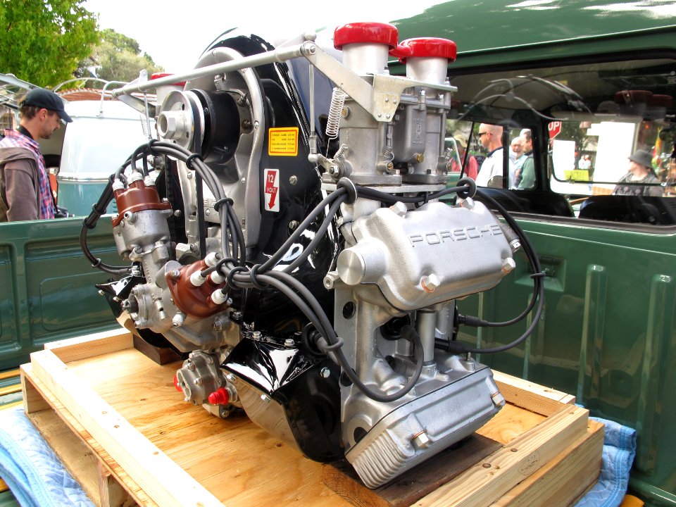 Porsche type 547 engine