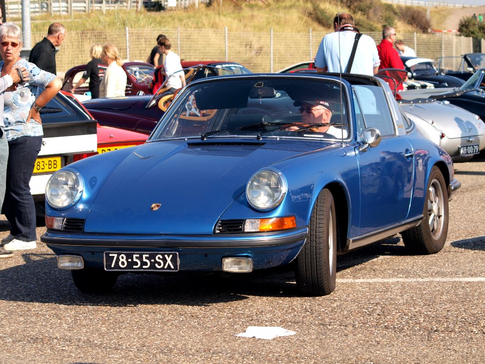 Porsche 911 T Targa dutch licence registration 78-55-SX pic1