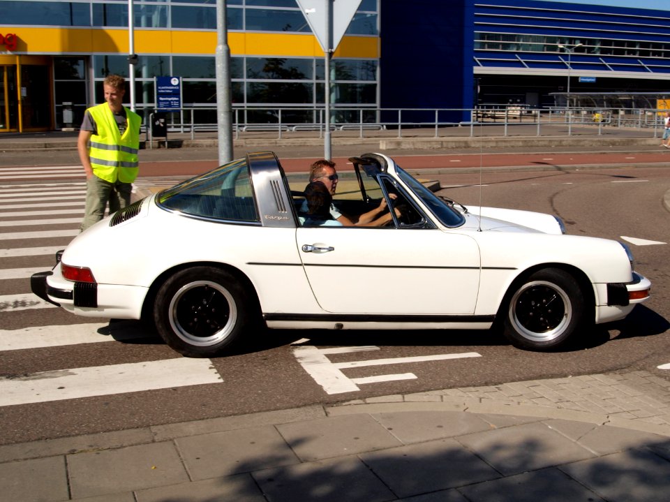 Porsche 911 Targa US GN-LF-04 pic2