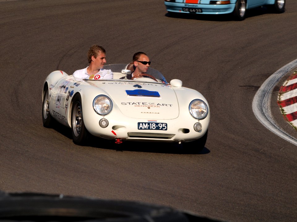Porsche 550A Spyder dutch licence registration AM-18-95 pic09