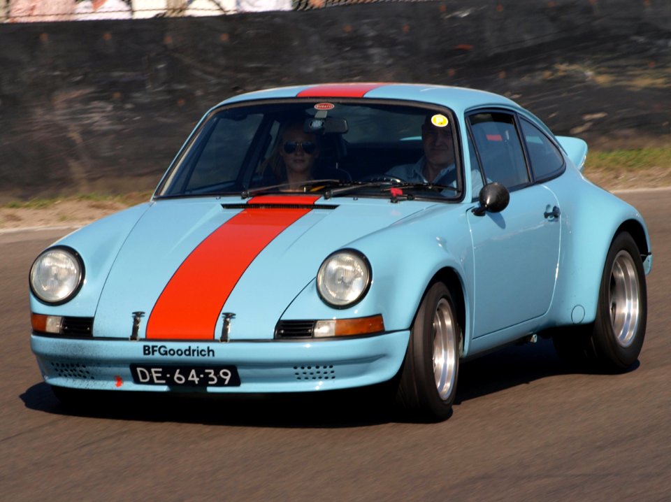 Porsche 911 S dutch licence registration DE-64-39 pic1