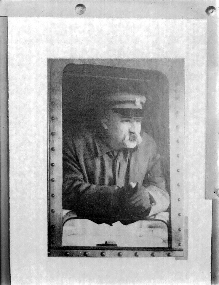 Portret van de bejaarde maarschalk en stichter van de tweede Poolse republiek Jó, Bestanddeelnr 190-0897 photo