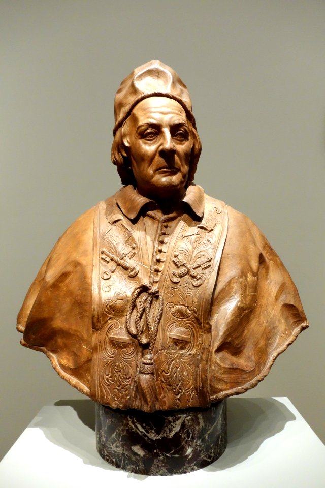 Portrait of Pope Clemente XII (Lorenzo Corsini) by Edme Bouchardon, French, after 1730, tinted plaster and terracotta - California Palace of the Legion of Honor - DSC07739