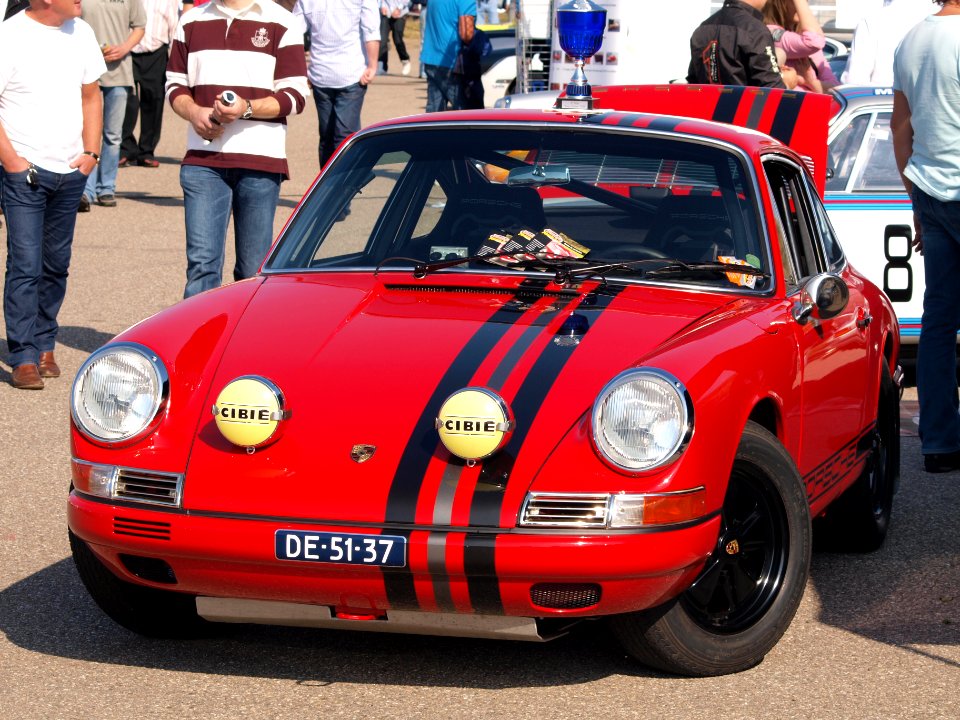 Porsche 911 S dutch licence registration DE-51-37-