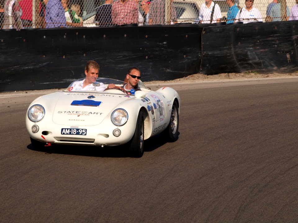 Porsche 550A Spyder dutch licence registration AM-18-95 pic12