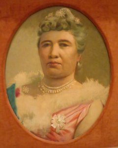Portrait paintings in Washington Place (Honolulu)