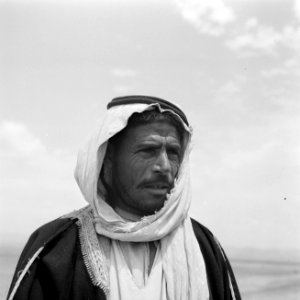 Portret van een bedoeïnen man, Bestanddeelnr 255-6077