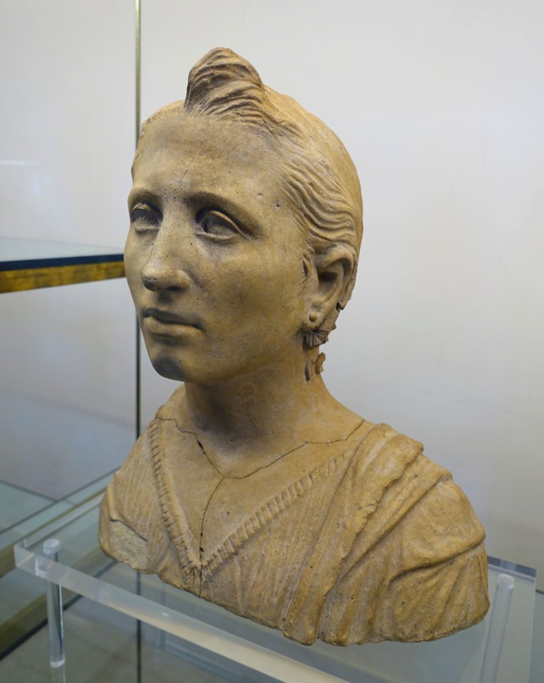 Portrait bust of an aged woman with well-defined features, Cerveteri, 3rd century BC, inv. 14107 - Museo Gregoriano Etrusco - Vatican Museums - DSC01149