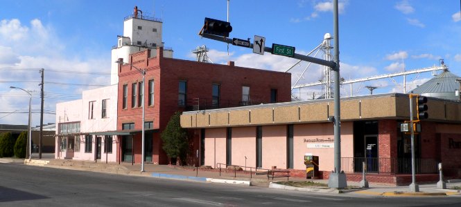 Portales, NM, Main NW of 1st, NE side 2