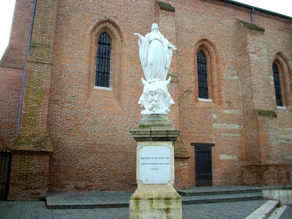 Portet-sur-Garonne Statue de l'Assomption de Marie 01